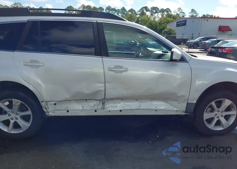 2014 Subaru Outback 2.5I Premium z USA, uszkodzony, nr VIN 4S4BRBCC8E3205129